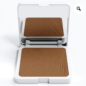 YC COLLECTION JIREH LUMINOUS BRONZING POWDER IN ENOUGH (Light Golden Shimmer)